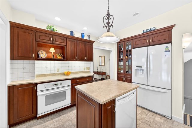 406 George Street, Scottdale, PA 15683