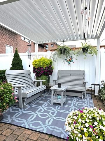 406 George Street, Scottdale, PA 15683