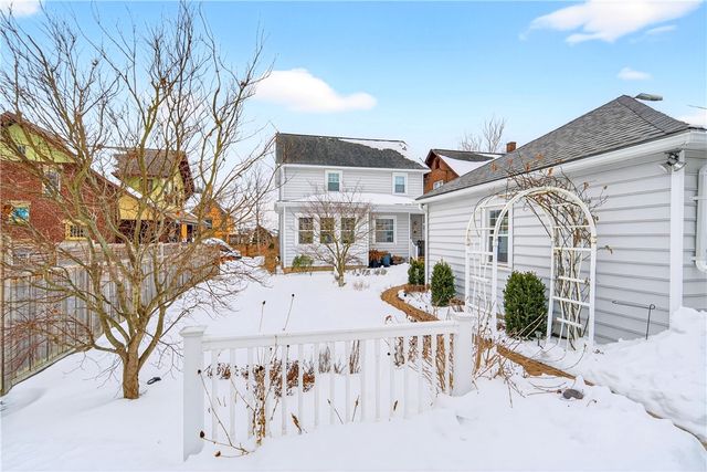 406 George Street, Scottdale, PA 15683