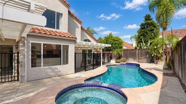 5912 San Remo, Yorba Linda, CA 92887