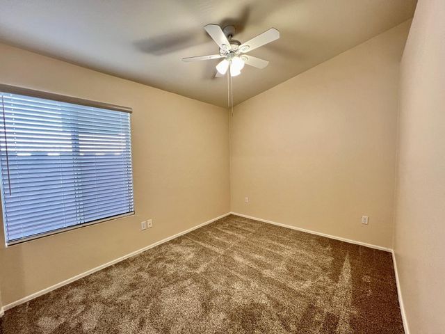 1325 E Cathedral Rock Drive, Phoenix, AZ 85048
