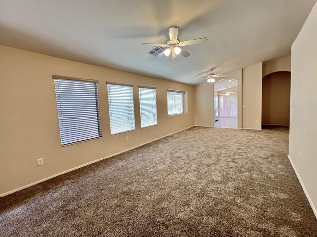 1325 E Cathedral Rock Drive, Phoenix, AZ 85048