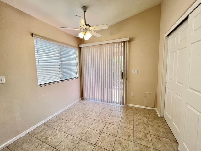 1325 E Cathedral Rock Drive, Phoenix, AZ 85048