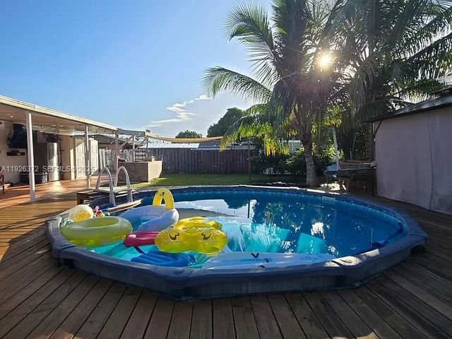 11954 SW 181st Ter, Miami, FL 33177