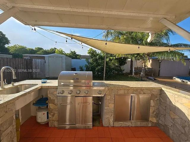 11954 SW 181st Ter, Miami, FL 33177