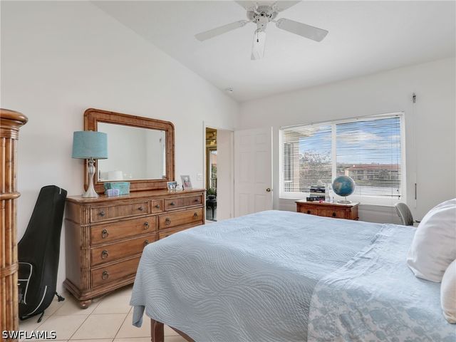 6900 Huntington Lakes CIR 202, Naples, FL 34119