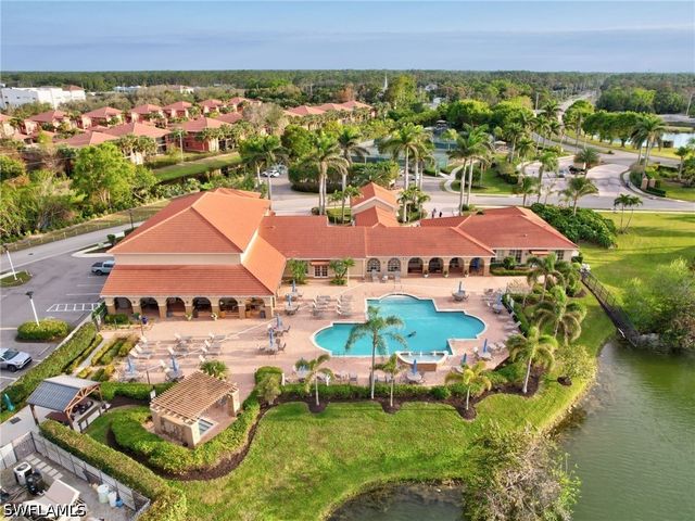 6900 Huntington Lakes CIR 202, Naples, FL 34119