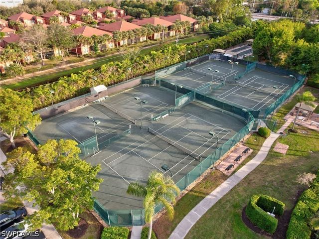 6900 Huntington Lakes CIR 202, Naples, FL 34119