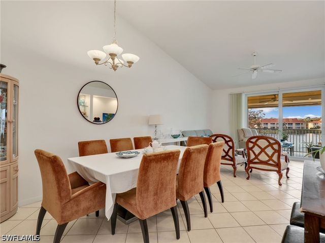 6900 Huntington Lakes CIR 202, Naples, FL 34119