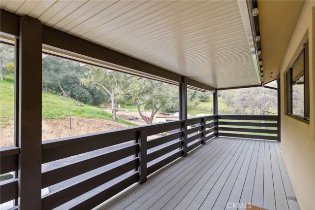 29501 Hart Oaks Drive, Keene, CA 93531