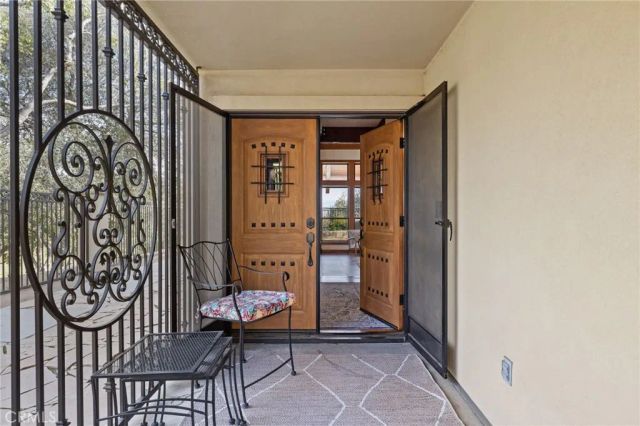 29501 Hart Oaks Drive, Keene, CA 93531