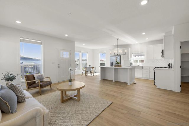 103 Havenview Ln, Oceanside, CA 92056