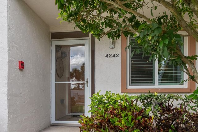 4242 MADEIRA COURT 3315, Sarasota, FL 34233