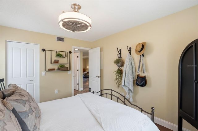 4242 MADEIRA COURT 3315, Sarasota, FL 34233