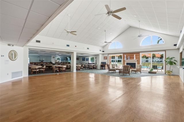 4242 MADEIRA COURT 3315, Sarasota, FL 34233