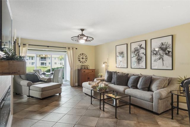 4242 MADEIRA COURT 3315, Sarasota, FL 34233