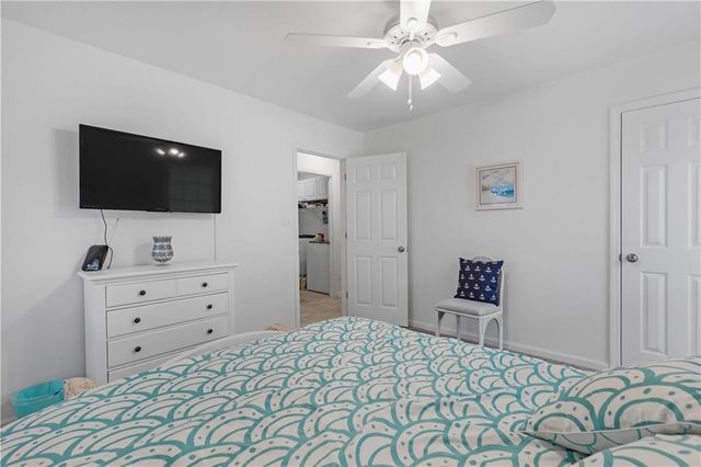 5704 Armadillo Avenue, Orange Beach, AL 36561