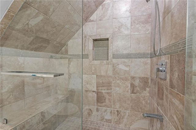5704 Armadillo Avenue, Orange Beach, AL 36561
