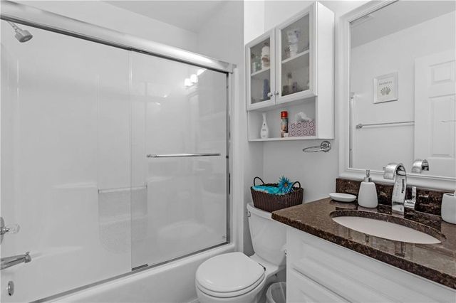 5704 Armadillo Avenue, Orange Beach, AL 36561