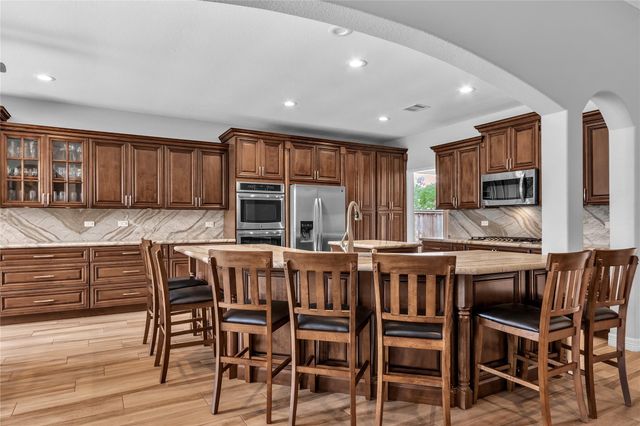 403 Old Orchard Way, Dickinson, TX 77539
