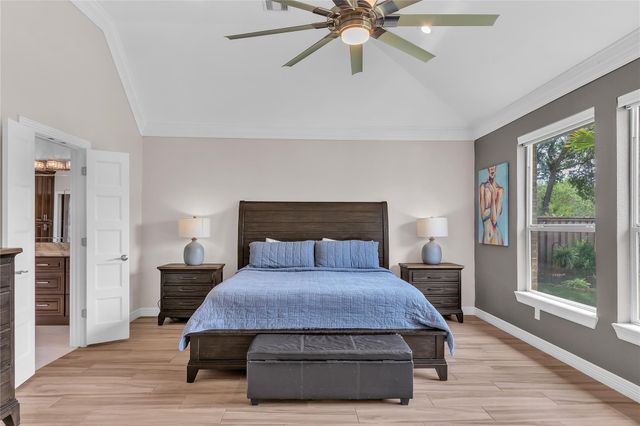 403 Old Orchard Way, Dickinson, TX 77539