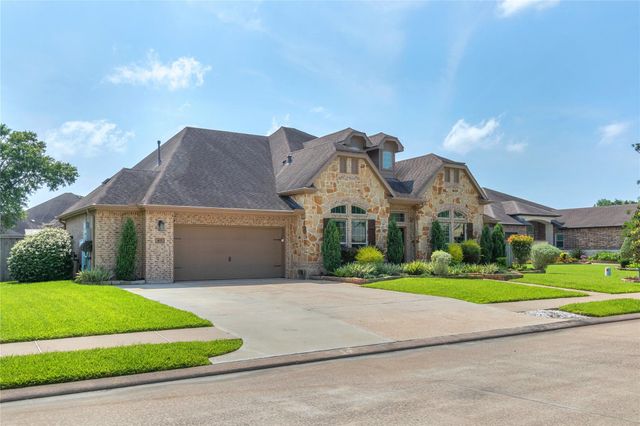 403 Old Orchard Way, Dickinson, TX 77539
