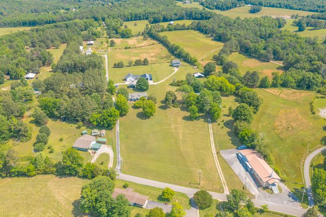 70 Cottage Lane, Chickamauga, GA 30707