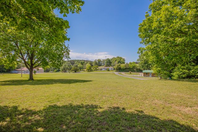 70 Cottage Lane, Chickamauga, GA 30707