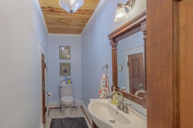 70 Cottage Lane, Chickamauga, GA 30707
