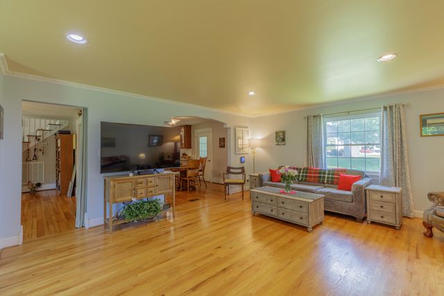 70 Cottage Lane, Chickamauga, GA 30707