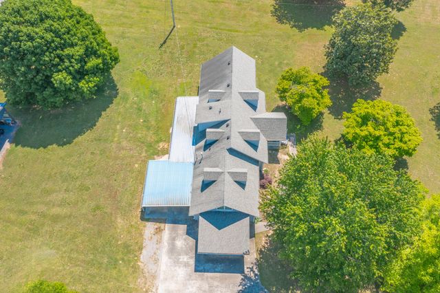 70 Cottage Lane, Chickamauga, GA 30707