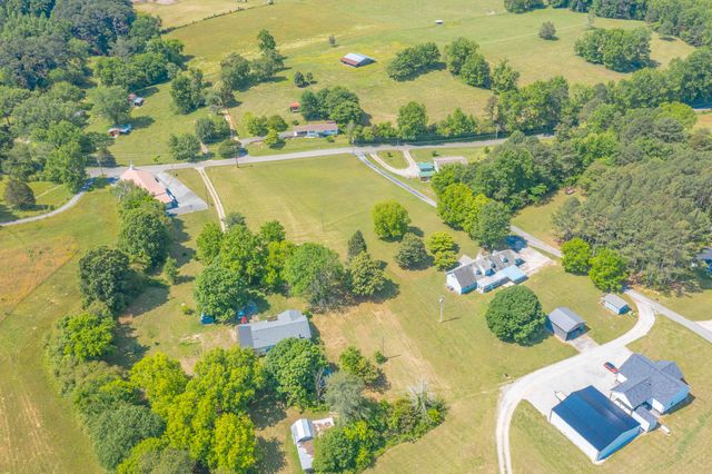70 Cottage Lane, Chickamauga, GA 30707