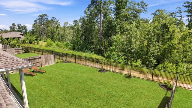 1042 Windy Creek Path, Conroe, TX 77304
