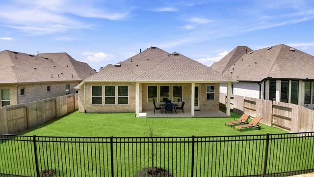 1042 Windy Creek Path, Conroe, TX 77304