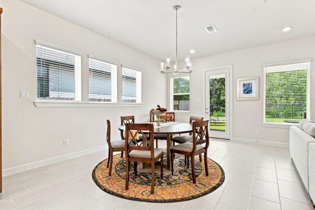 1042 Windy Creek Path, Conroe, TX 77304