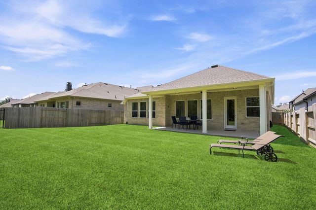 1042 Windy Creek Path, Conroe, TX 77304