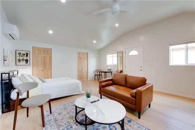 7321 Kelvin, Winnetka, CA 91306