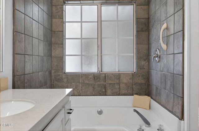 4700 Aurora Drive 129, Ventura, CA 93003