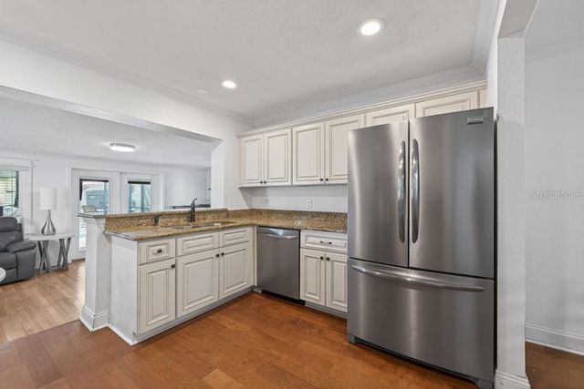 1715 S HUBERT AVENUE, Tampa, FL 33629