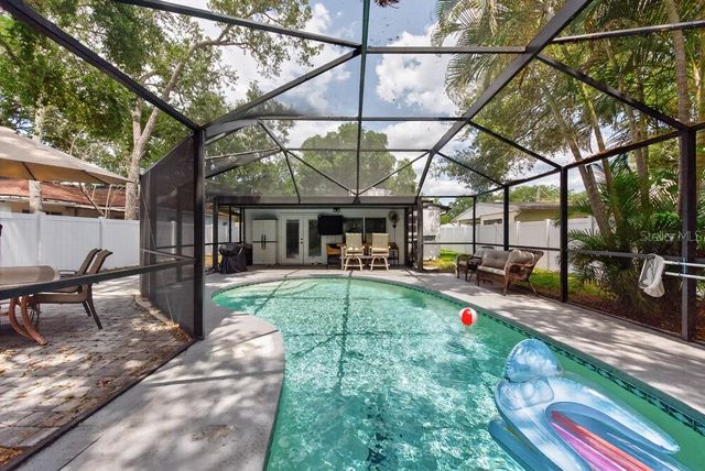 1715 S HUBERT AVENUE, Tampa, FL 33629