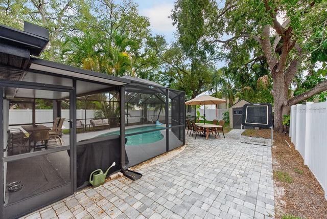 1715 S HUBERT AVENUE, Tampa, FL 33629