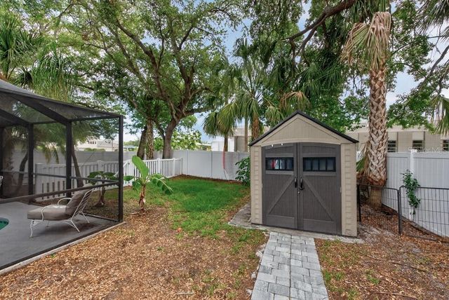 1715 S HUBERT AVENUE, Tampa, FL 33629