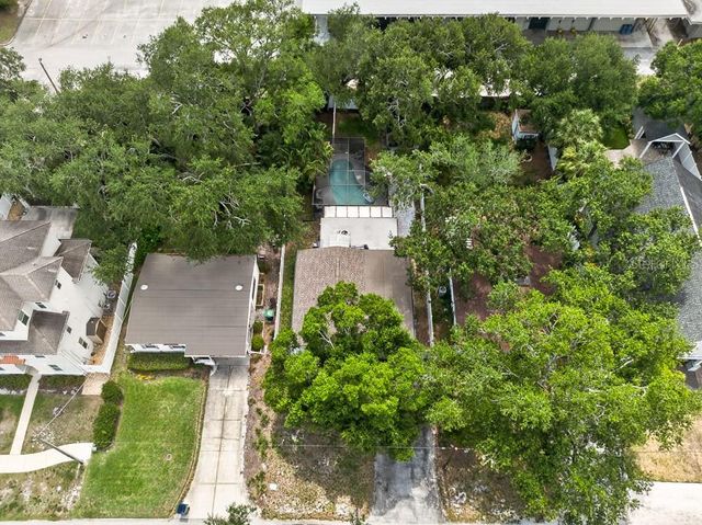1715 S HUBERT AVENUE, Tampa, FL 33629