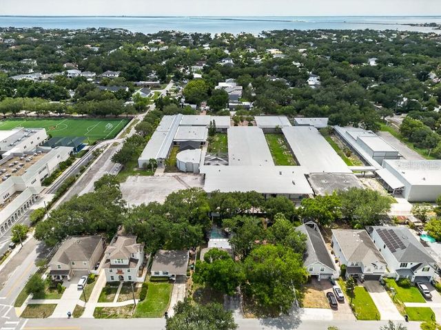 1715 S HUBERT AVENUE, Tampa, FL 33629
