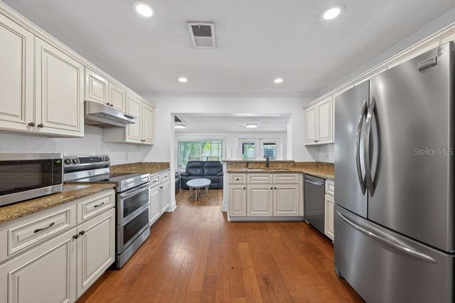 1715 S HUBERT AVENUE, Tampa, FL 33629