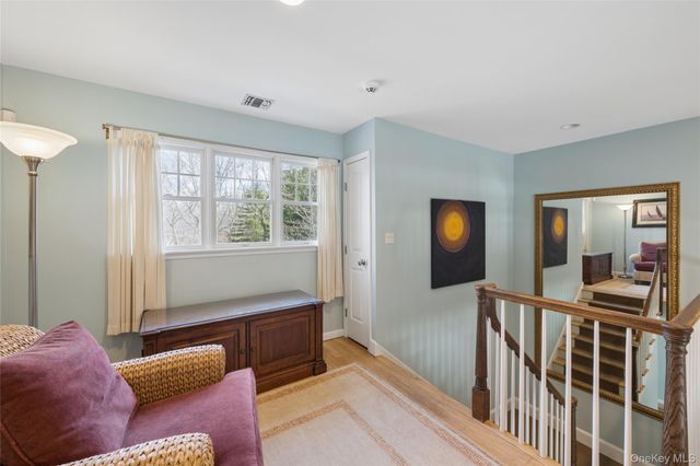 86 Northwest Path, Sagaponack, NY 11962