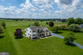 176 PUSEY MILL RD, Cochranville, PA 19330