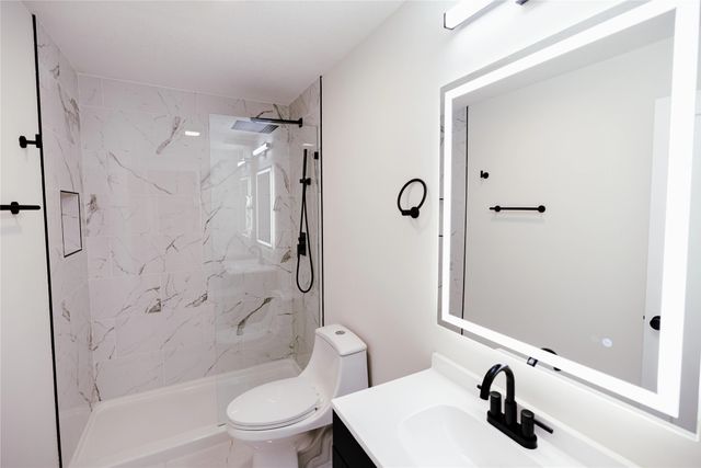 3402 Arthur Avenue, Des Moines, IA 50317