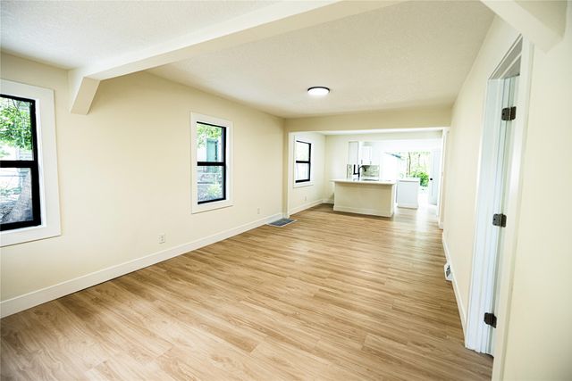 3402 Arthur Avenue, Des Moines, IA 50317