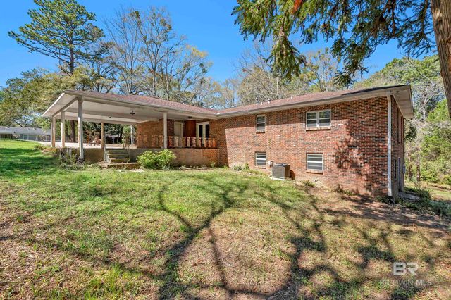 5225 PERSONS Drive, Mobile, AL 36618